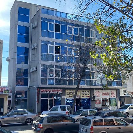 Hotel G & J Tiflis Exterior foto